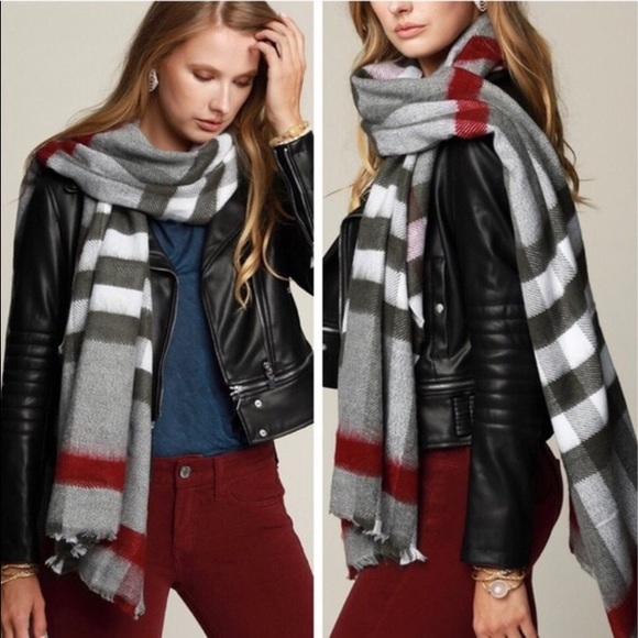 Accessories - Gray Plaid Oversized Blanket Scarf 🧣